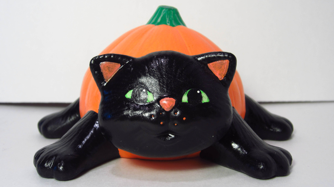 Ceramic painted halloween cat pumpkin box
