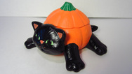 Ceramic painted cat pumpkin box